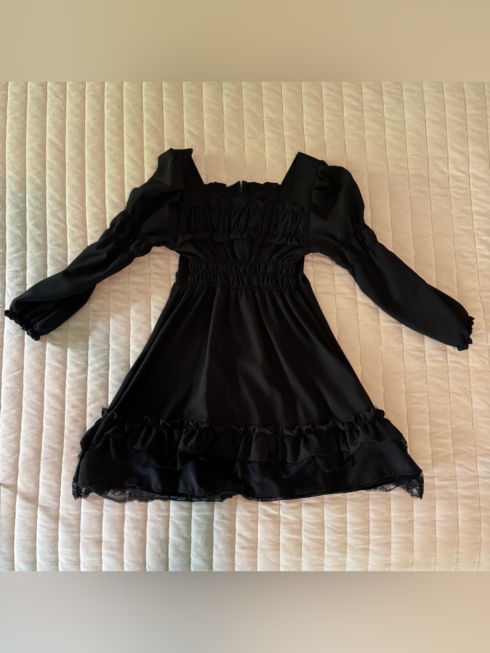 Smocked Black Ruffle Long-Sleeve Formal Dress